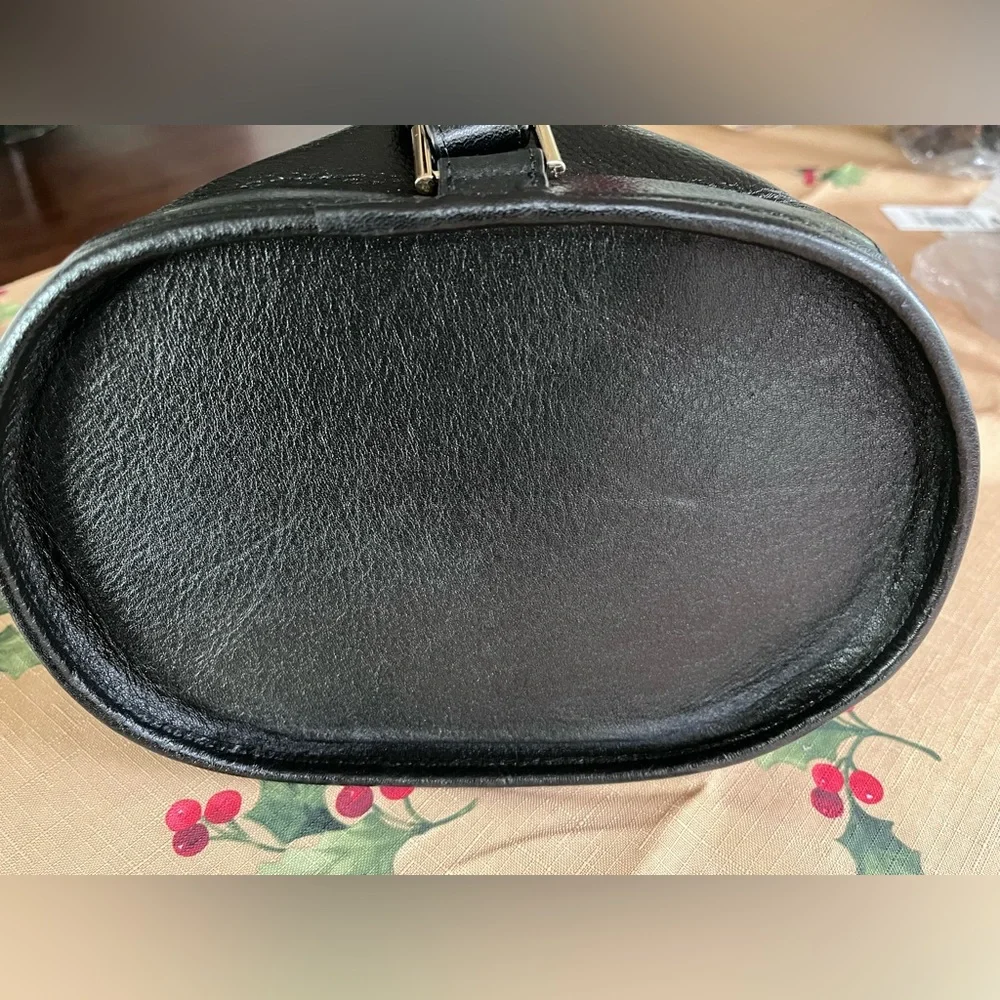 NWT Brahmin Maddie Sling Backpack in BLACK GRYPHON